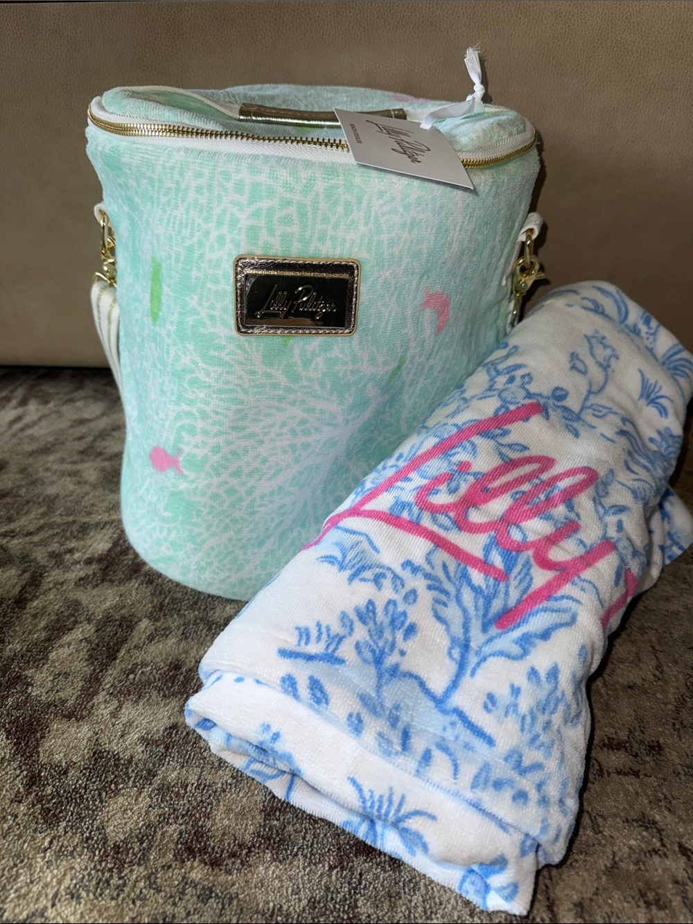 NWT Lily Pulitzer Cylinder Cooler Bag and Tall Tales Beach Towel